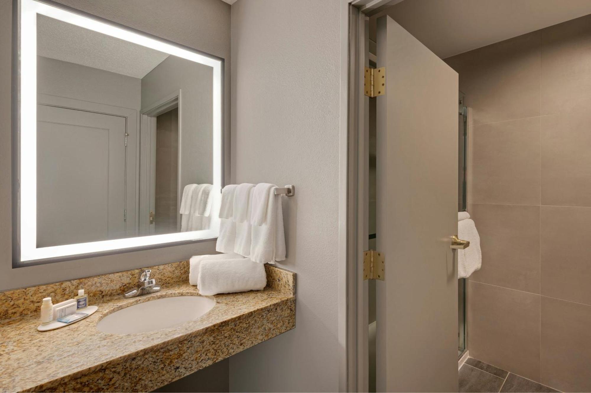 Courtyard By Marriott Indianapolis South Ξενοδοχείο Εξωτερικό φωτογραφία