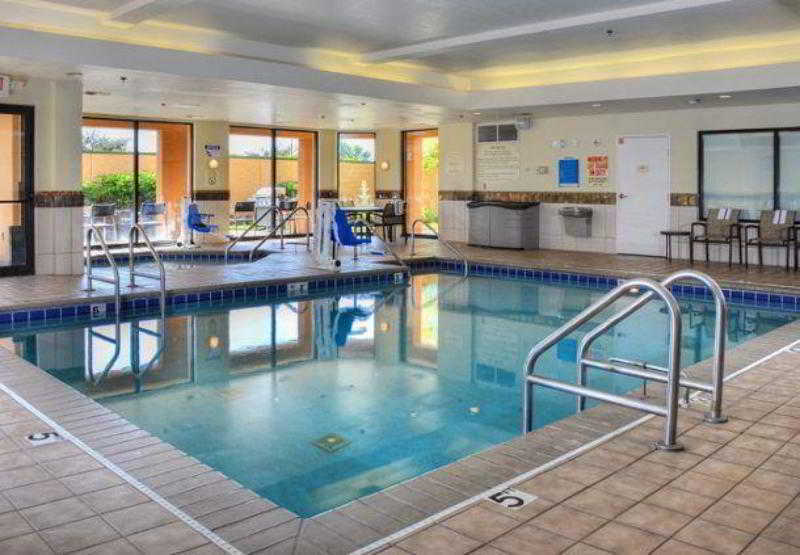 Courtyard By Marriott Indianapolis South Ξενοδοχείο Εξωτερικό φωτογραφία